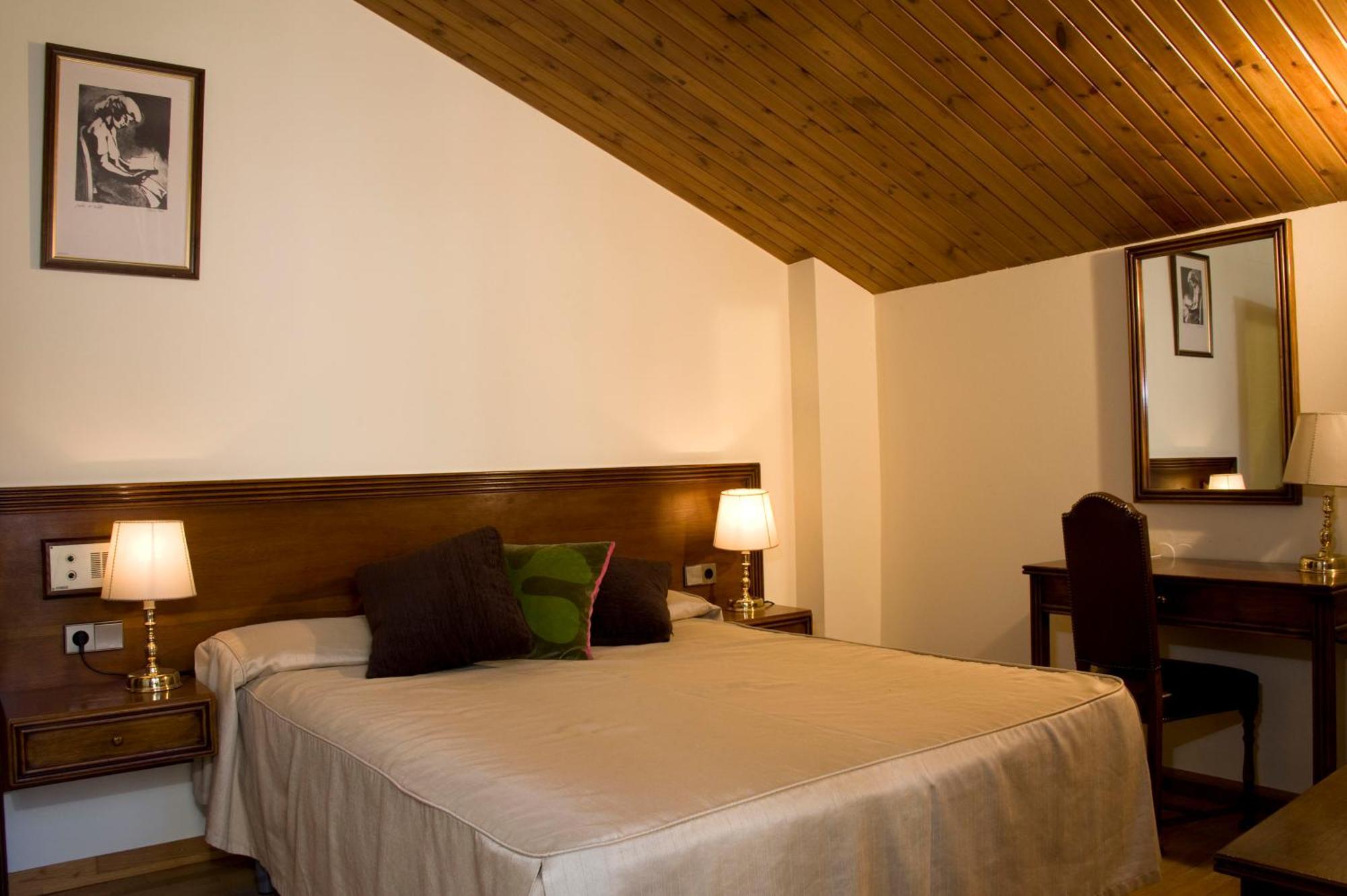 Hotel Santa Barbara De La Vall D'Ordino Cameră foto