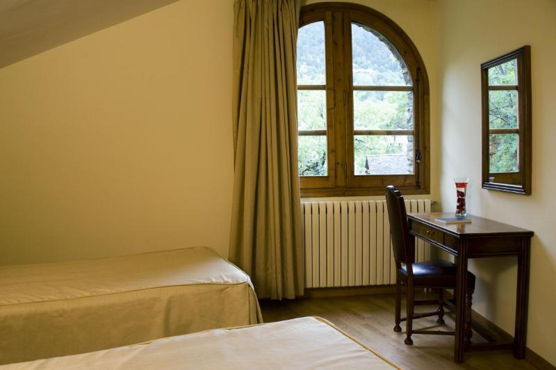 Hotel Santa Barbara De La Vall D'Ordino Exterior foto